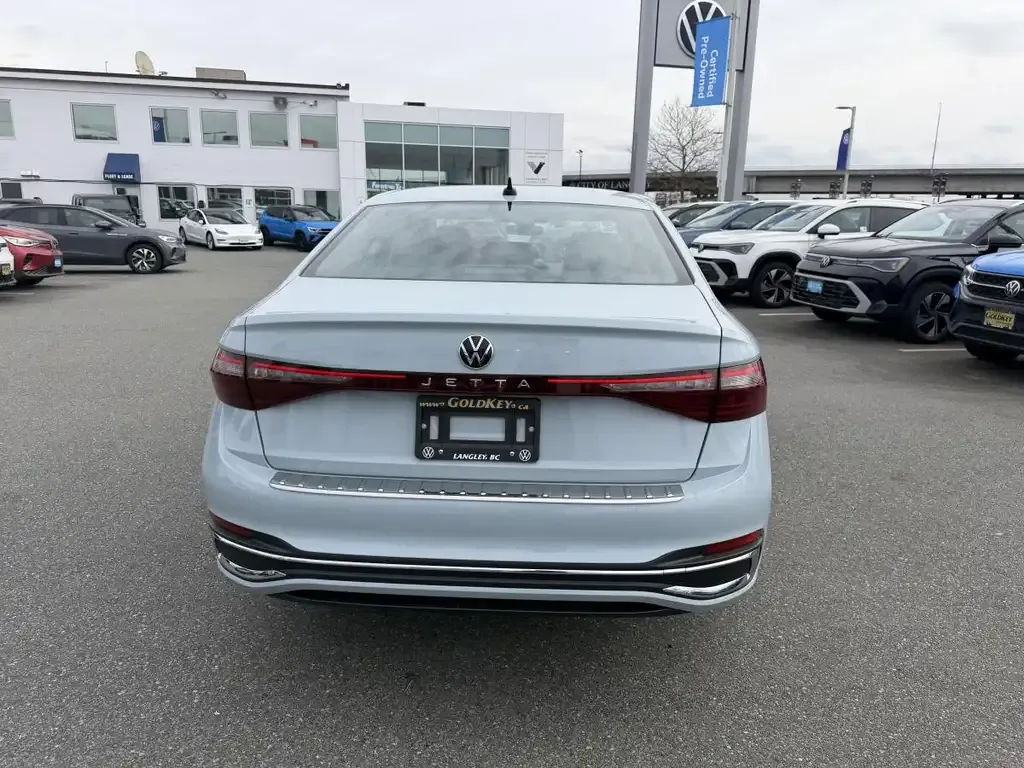 Volkswagen Jetta 2026 photo 5