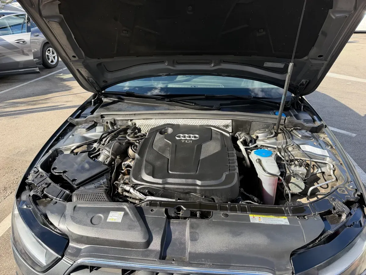 Audi A4 2015 photo 3