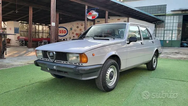 Alfa Romeo Giulietta 1979 photo 4