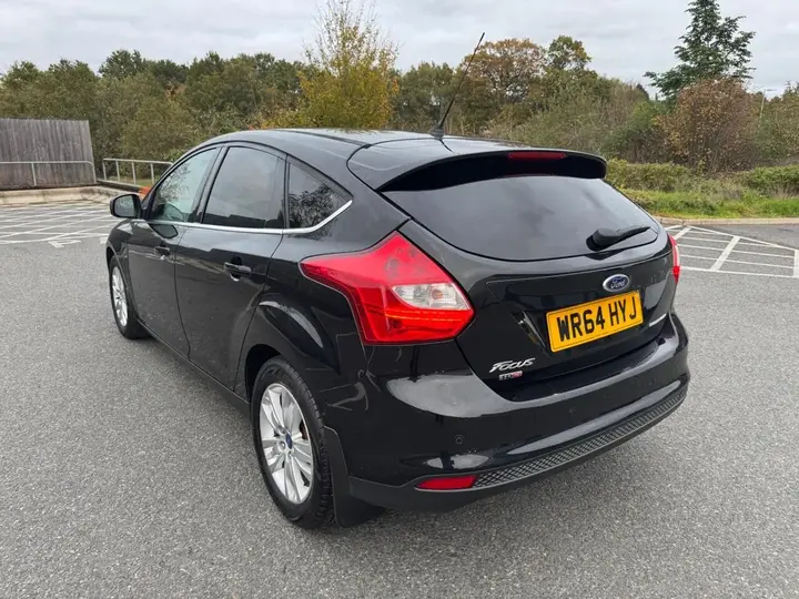 Ford Focus 2014 photo 4