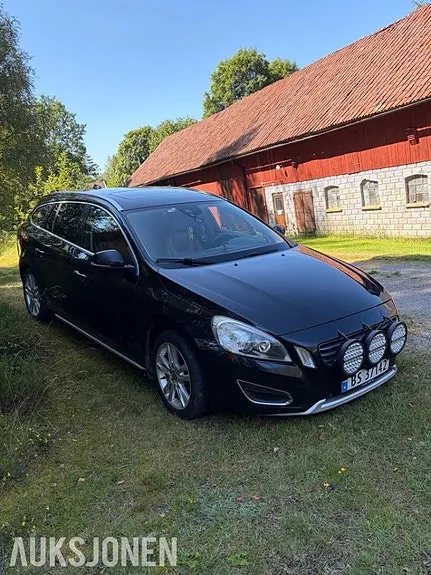 Volvo V60 2012 photo 3