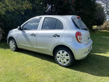 Nissan Micra 2011 photo 3