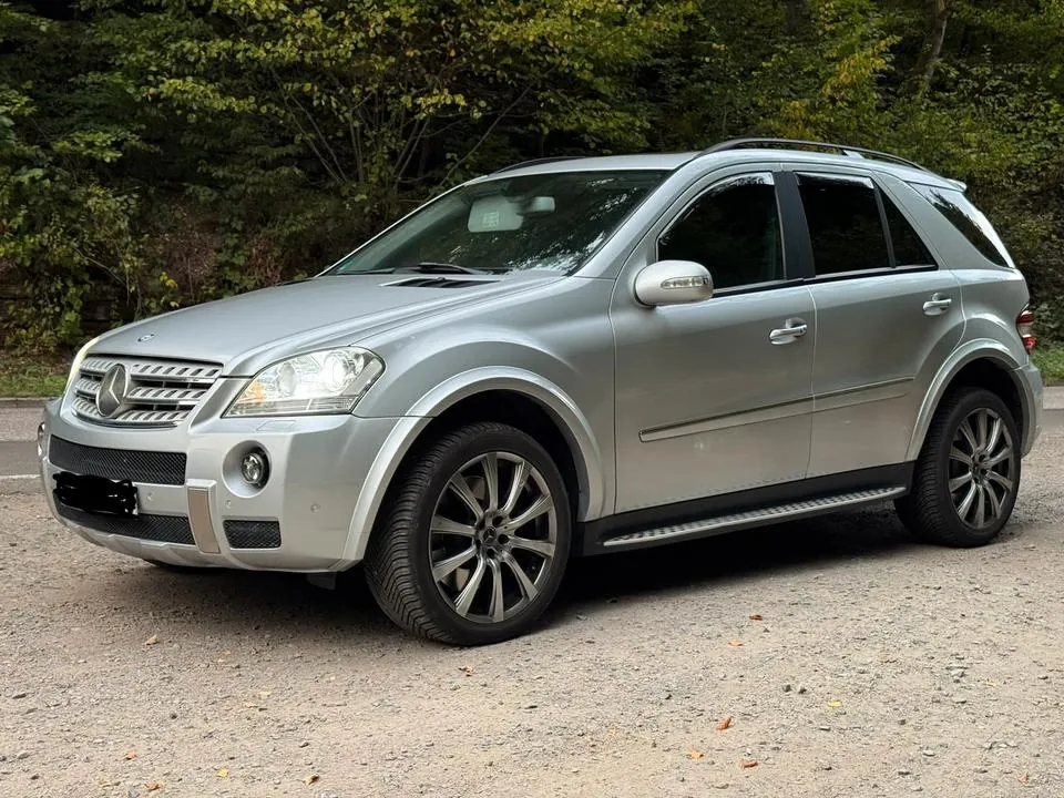 Mercedes-Benz Ml500