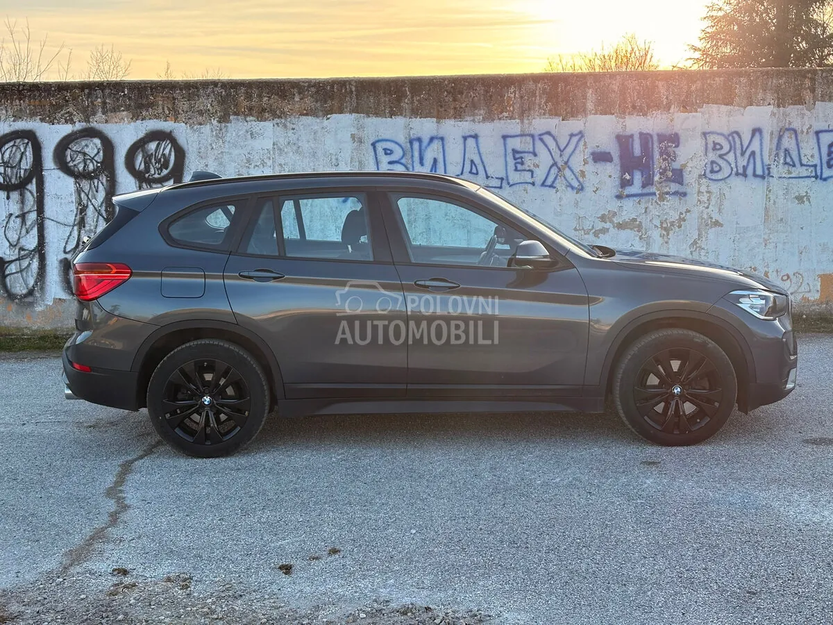 BMW X1 2021 photo 4