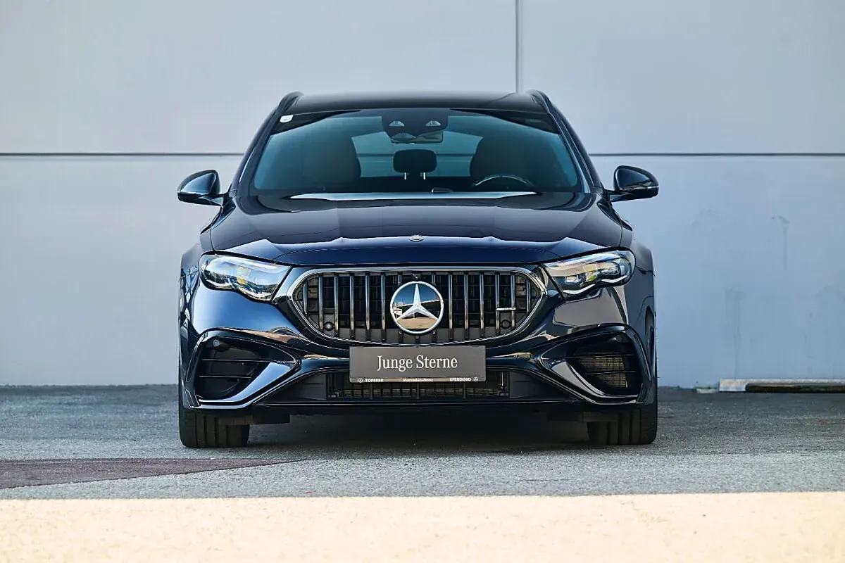 Mercedes-Benz E-Class 2026 photo 3