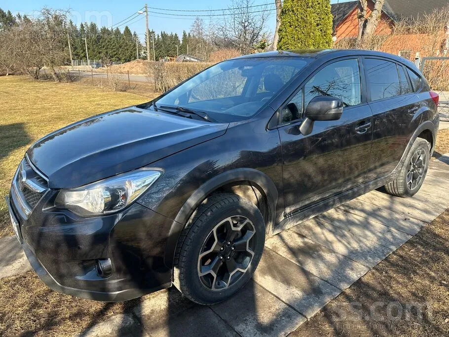 Subaru Xv 2012 photo 2