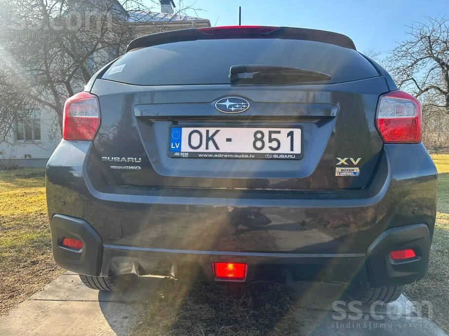 Subaru Xv 2012 photo 4