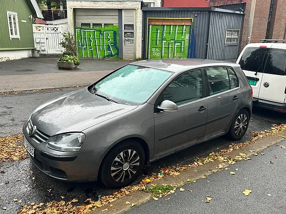 Volkswagen Golf V