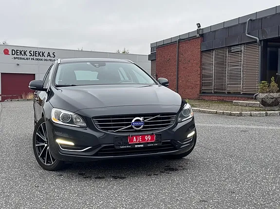 Volvo V60 2014 photo 2