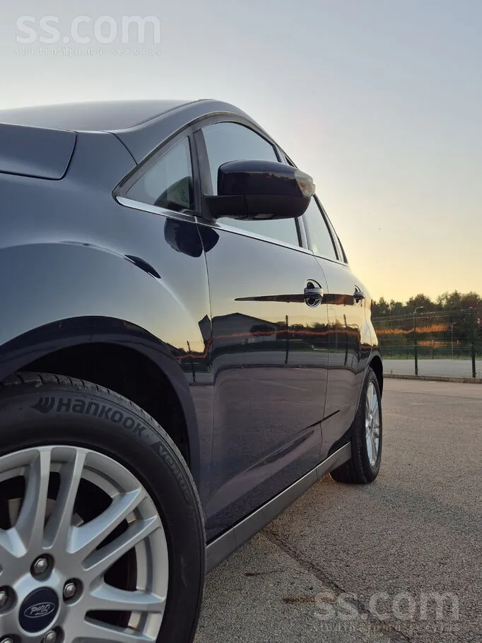 Ford C-Max 2013 photo 5
