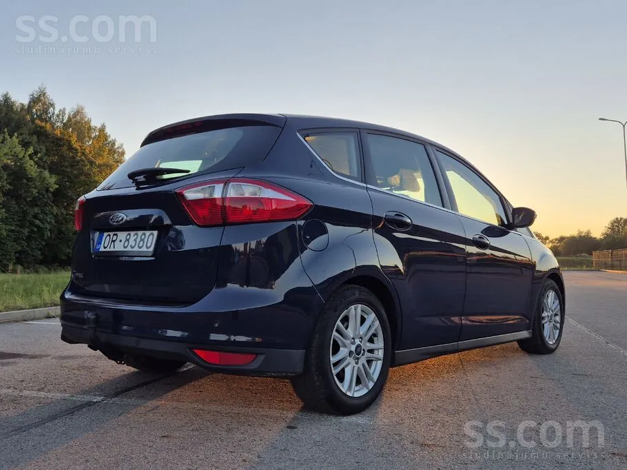 Ford C-Max 2013 photo 4