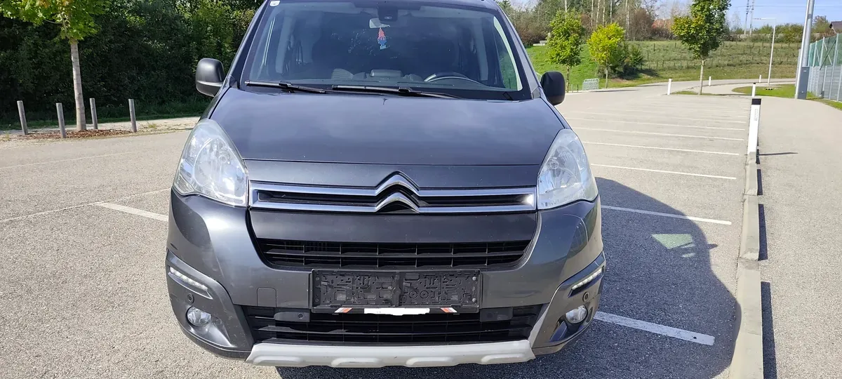 Citroen Berlingo 2017 photo 3
