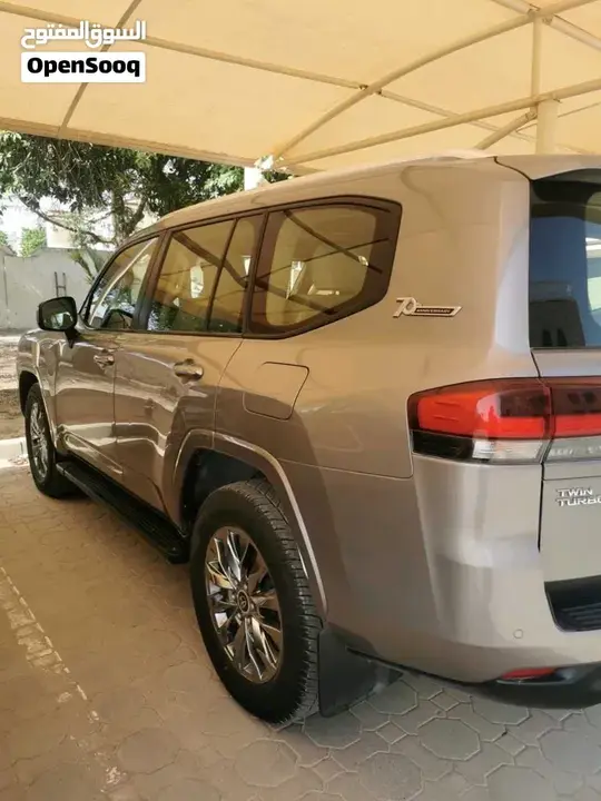 Toyota Land Cruiser 2022 photo 3