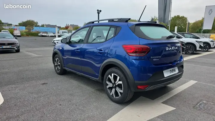 Dacia Sandero 2023 photo 3