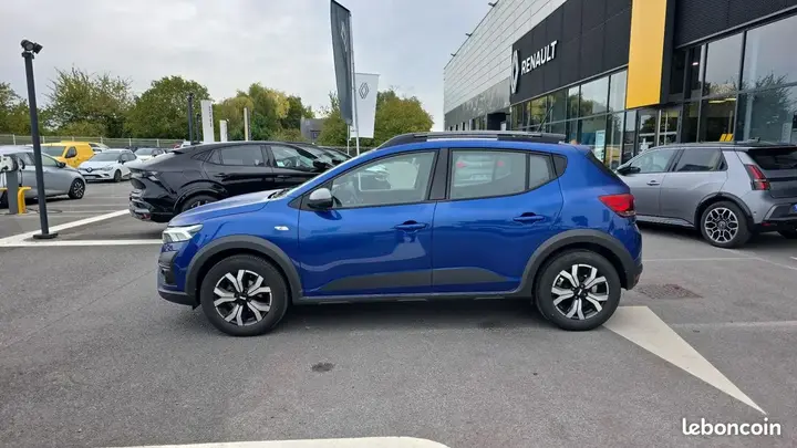 Dacia Sandero 2023 photo 2