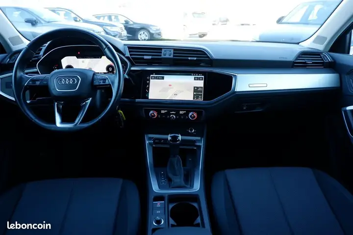 Audi Q3 2020 photo 4