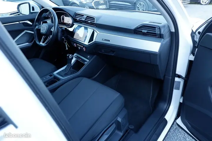 Audi Q3 2020 photo 2