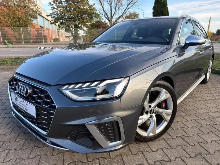 Audi S4 Avant
