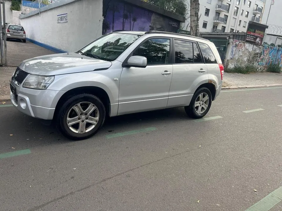 Suzuki Grand Vitara