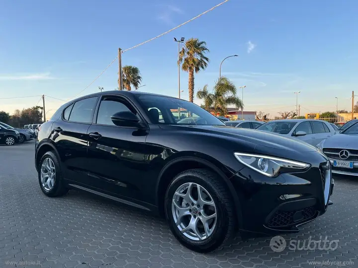 Alfa Romeo Stelvio 2020 photo 3