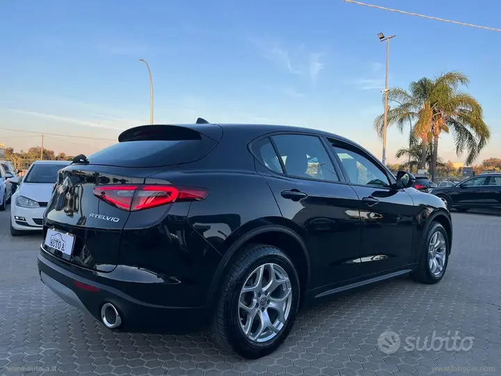 Alfa Romeo Stelvio 2020 photo 4