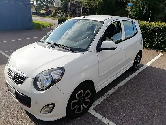Kia Picanto 2010 photo 2