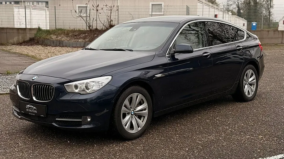 BMW 5 Series 2010 photo 3