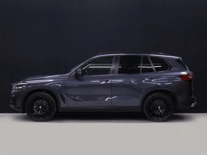 BMW X5 2020 photo 2