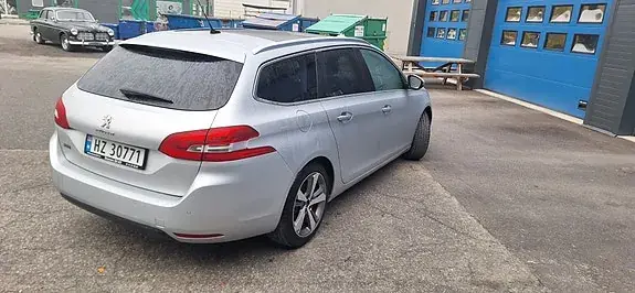 Peugeot 308 Sw 2014 photo 2