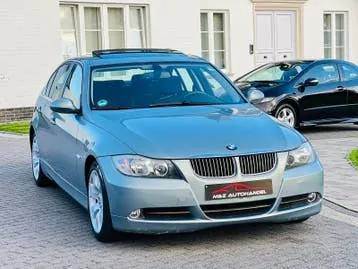 BMW 325I
