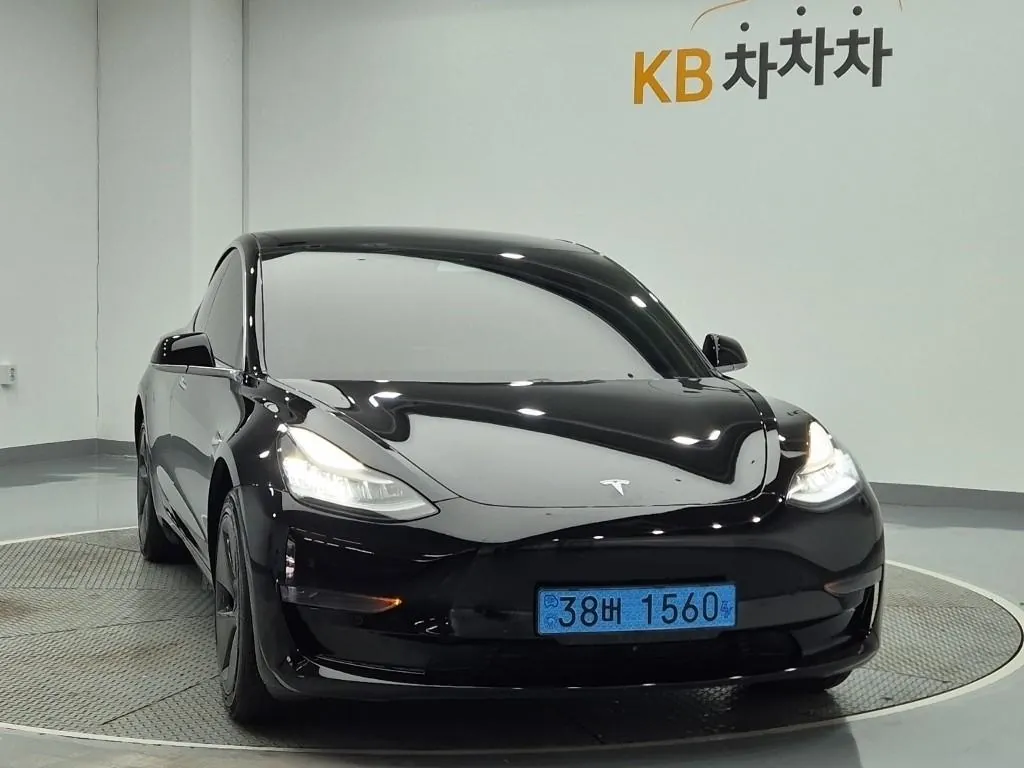 Tesla Model 3 2020 photo 4
