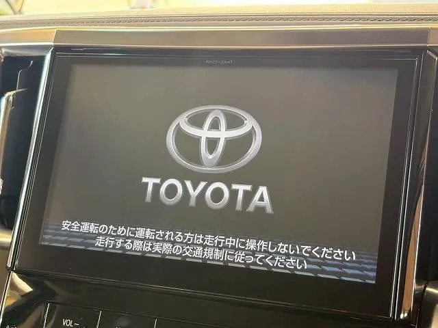 Toyota Alphard 2016 photo 4