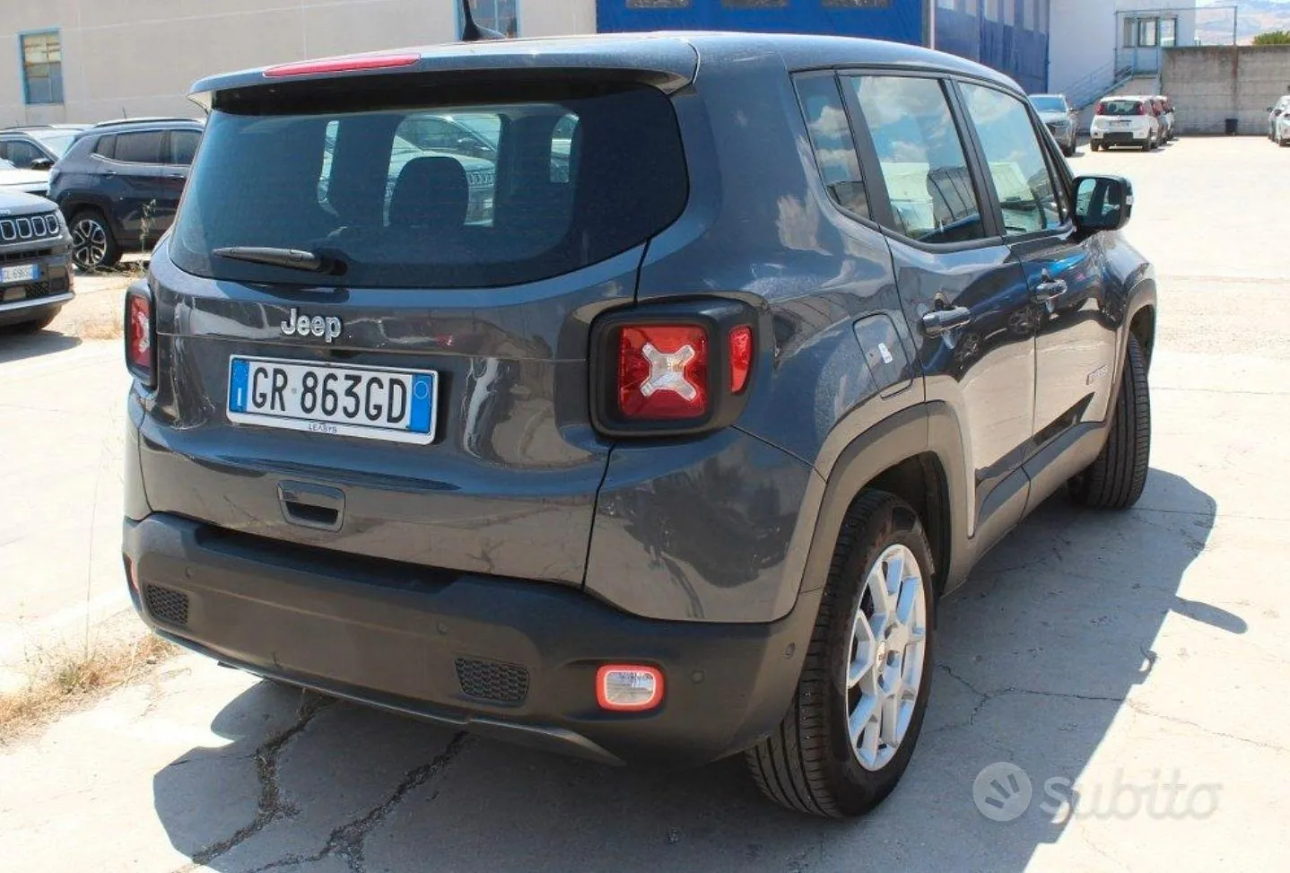 Jeep Renegade 2023 photo 4