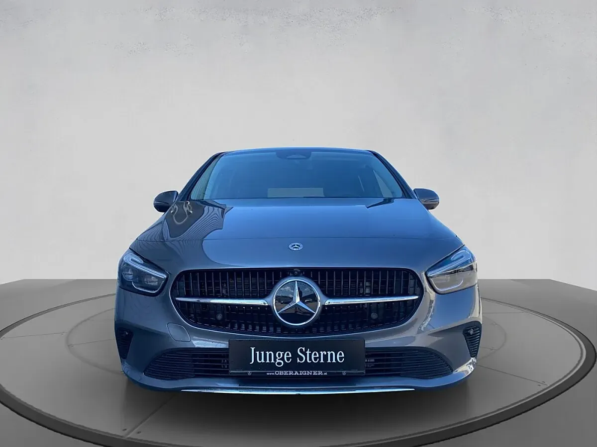 Mercedes-Benz B-Class 2026 photo 3