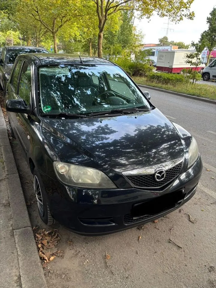 Mazda 2