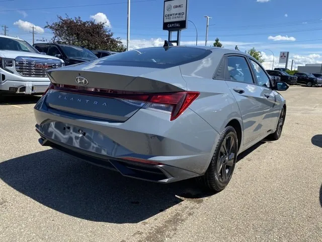 Hyundai Elantra 2022 photo 5