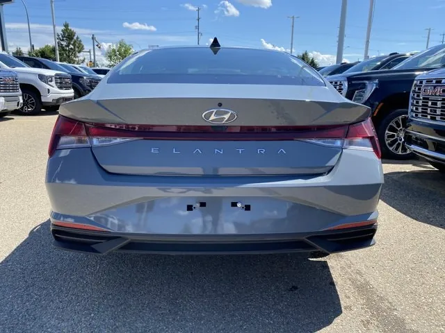 Hyundai Elantra 2022 photo 4