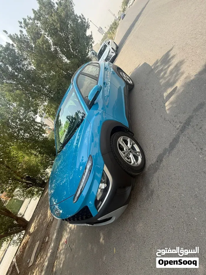 Hyundai Kona 2023 photo 2