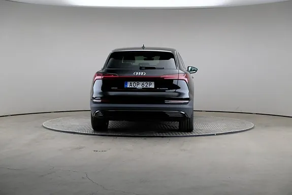 Audi E-Tron 2021 photo 2