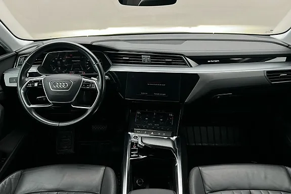 Audi E-Tron 2021 photo 3