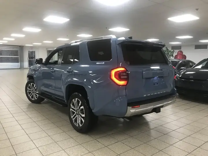 Toyota 4Runner 2026 photo 4