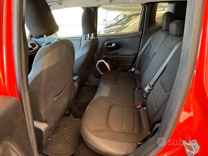Jeep Renegade 2015 photo 2