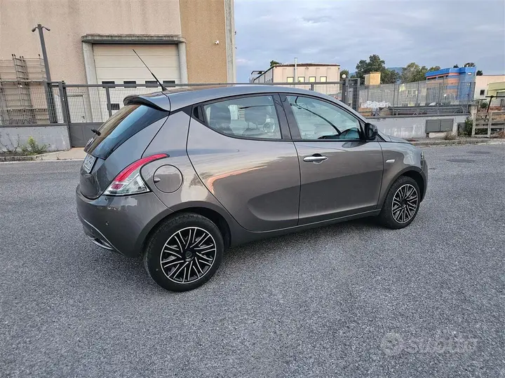 Lancia Ypsilon 2020 photo 5