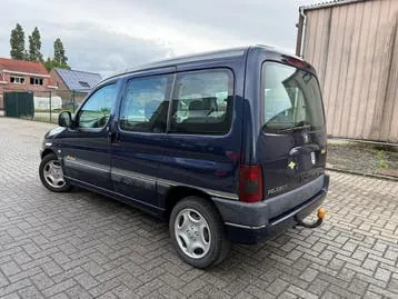 Peugeot Partner 2002 photo 3