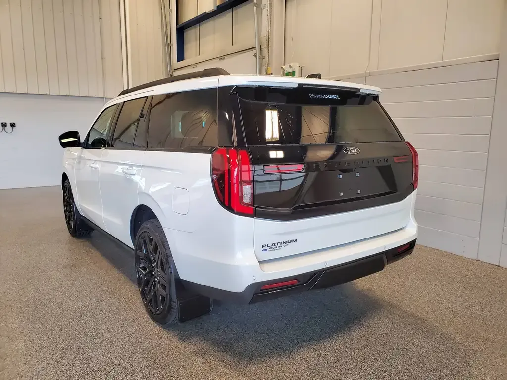 Ford Expedition 2026 photo 4