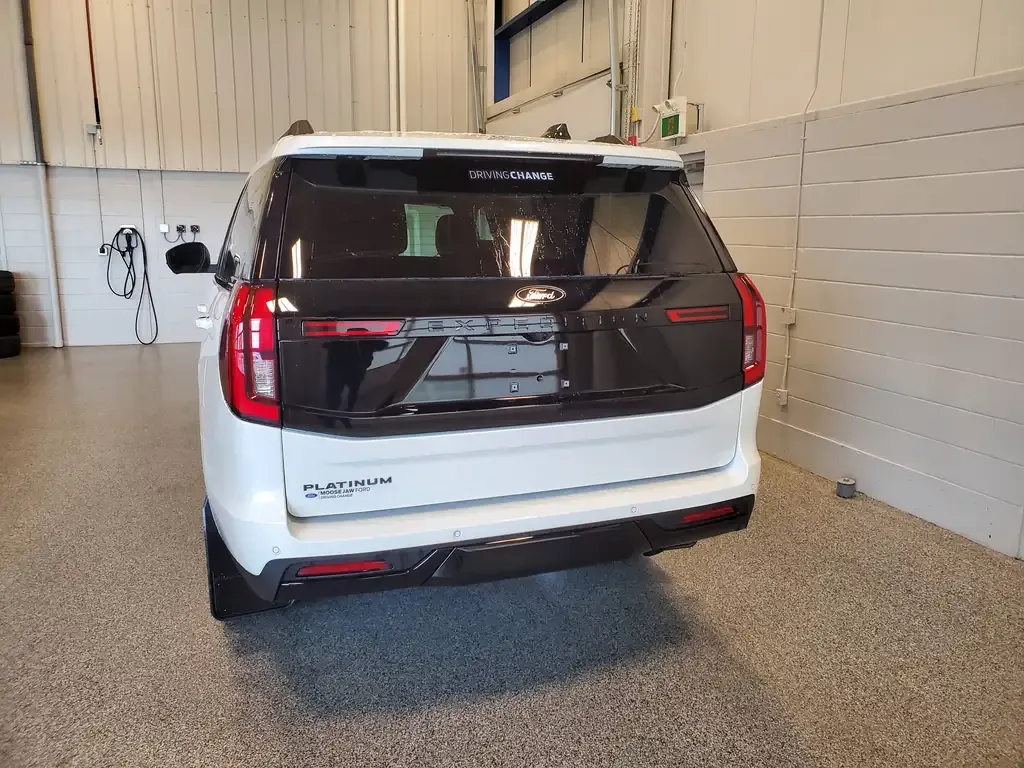 Ford Expedition 2026 photo 5