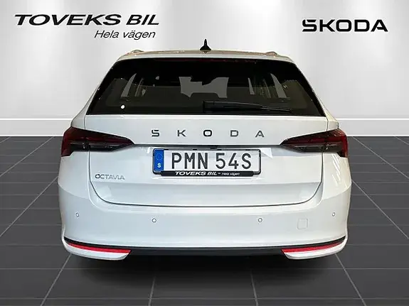 Skoda Octavia 2027 photo 4