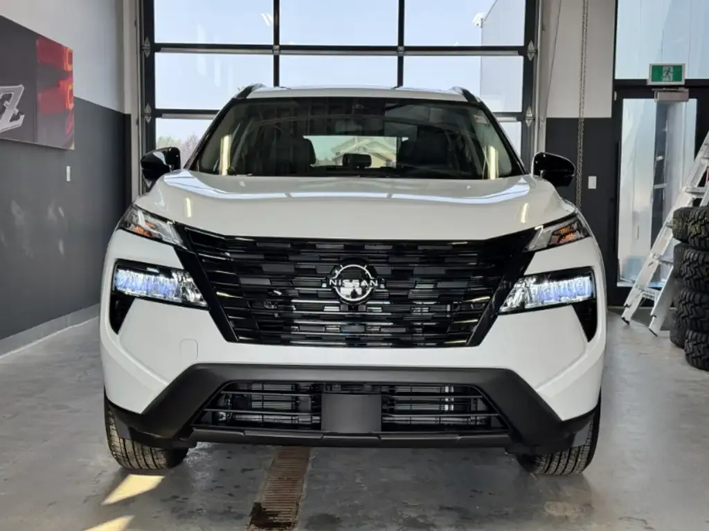 Nissan Rogue 2026 photo 2