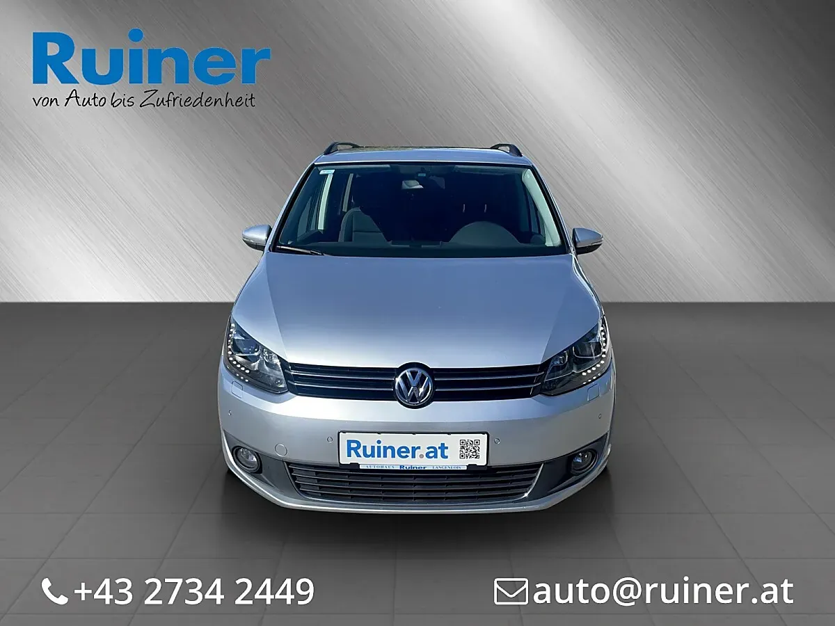 Volkswagen Touran 2015 photo 3