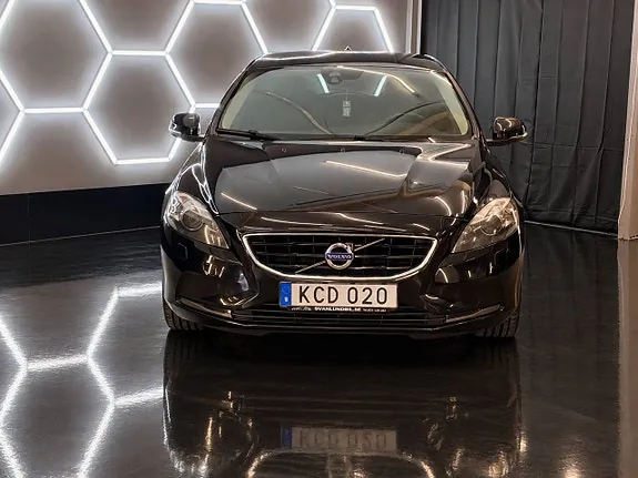 Volvo V40 2016 photo 3